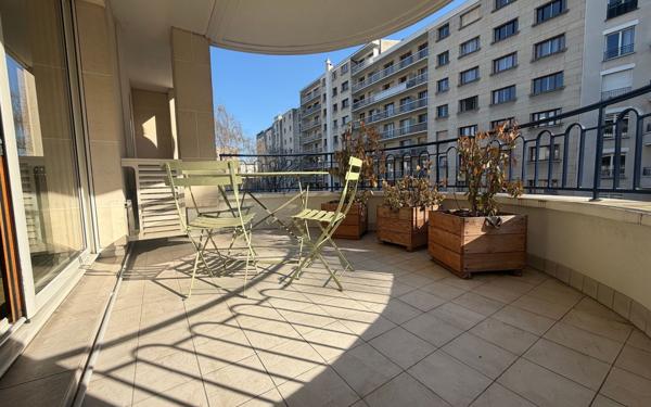 Appartement à louer    2 pièces • 50,72 m2 Vincennes