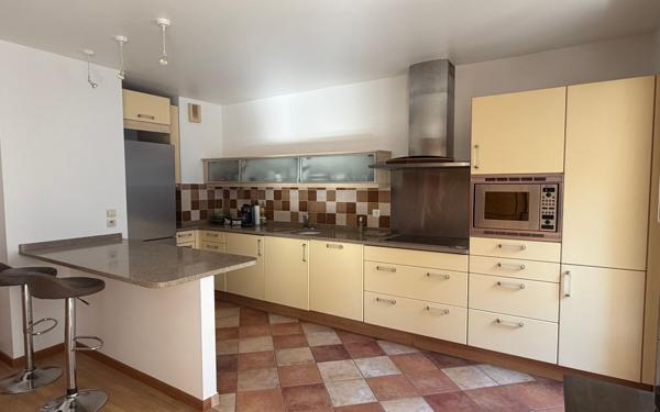 Appartement à louer    2 pièces • 50,72 m2 Vincennes