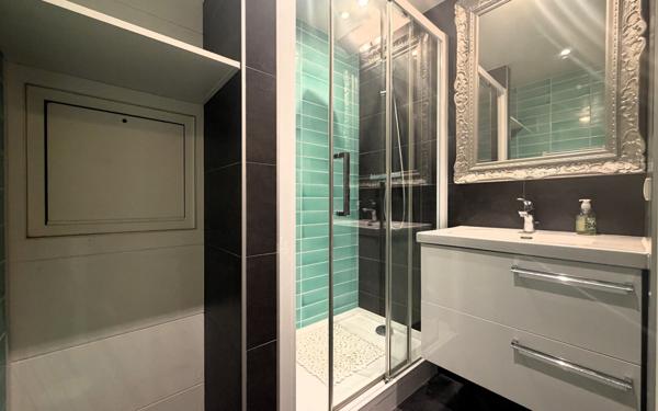 Appartement à louer    2 pièces • 50,72 m2 Vincennes