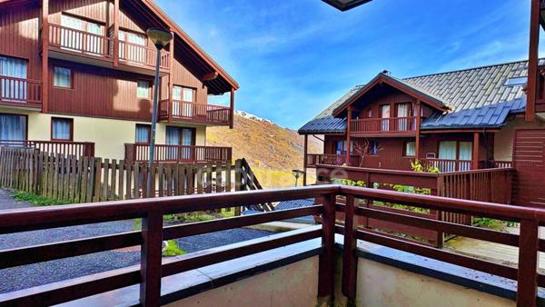 A vendre 2 pièces VILLAREMBERT (73), Votre cocon à la montagne dans une résidence avec piscine et sauna.