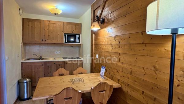 A vendre 2 pièces VILLAREMBERT (73), Votre cocon à la montagne dans une résidence avec piscine et sauna.