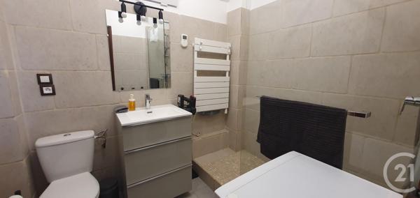 Appartement T1 à vendre  2 pièces - 28,76 m2 LE PRADET - 83