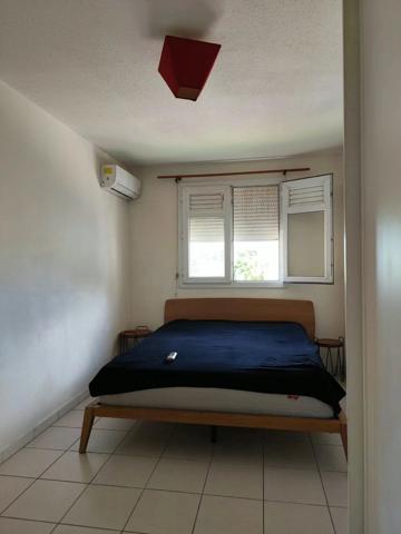 Location                                                      Appartement
                        
                     2 pièces                      42 m2                     à Le Lamentin