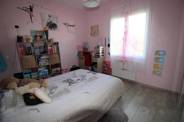 Maison Chatellerault 176.96 m2