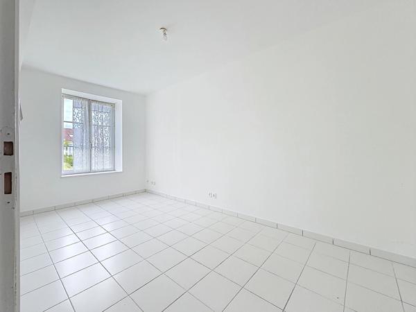 Maison à vendre 4 pièces, chambon la foret, 3 chambres, un garage