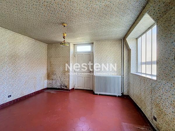 Maison Pussay 6 pièce(s) 208.12 m2 + Garage