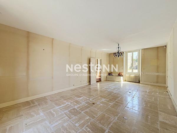 Maison Pussay 6 pièce(s) 208.12 m2 + Garage