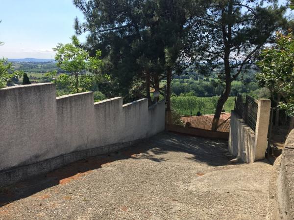 Coup de cœur absolu — Bien d'exception sur colline, vue panoramique 448 000 €