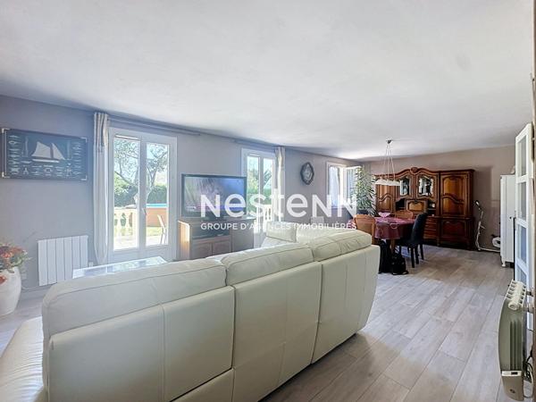 Maison coup de coeur Le Thillay 6 pièces / 4 chambres de 140 m2 avec piscine