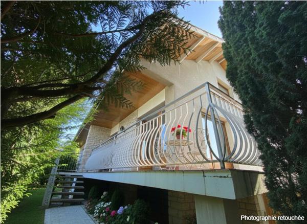 CHEVIGNY SAINT SAUVEUR -Maison  153 m2