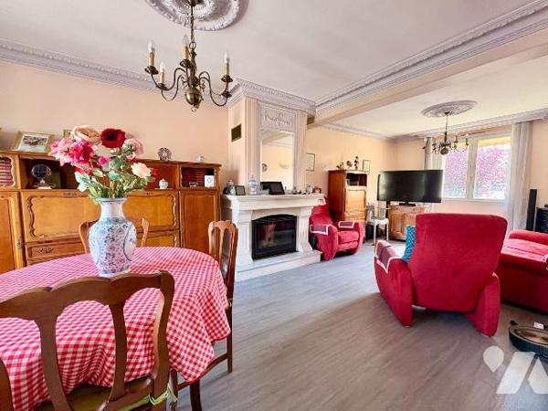 NOUVEAUTÉ ÉTUDE TRENTE-CINQ NOTAIRES

Située au coeur de la commune de Noyal-Châtillon-sur-Se...
