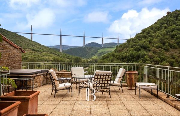 Millau, Propriété 7 Chambres -  197 m² à vendre