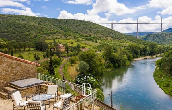 Millau, Propriété 7 Chambres -  197 m² à vendre