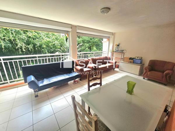 T3 avec terrasse dans un cadre paisible