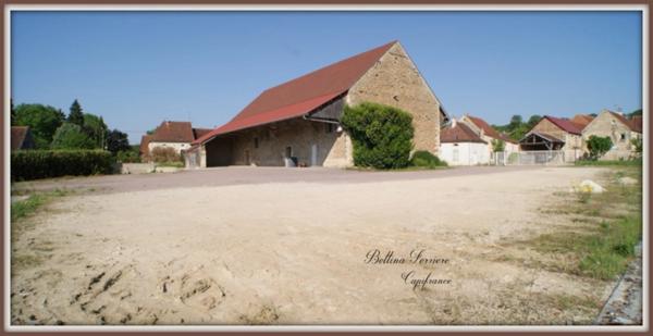 Entrepôt professionnel 590 m² sur 3 227 m² – Secteur Semur-en-Auxois / Avallon