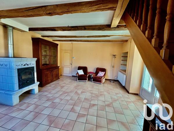 Maison de village 5 pièces de 136 m² à Beaujeu-Saint-Vallier-Pierrejux-et-Quitteur (70100)