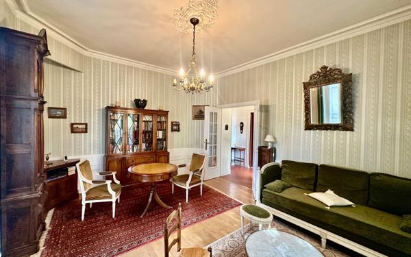 Maison à vendre    4 pièces •  Bron