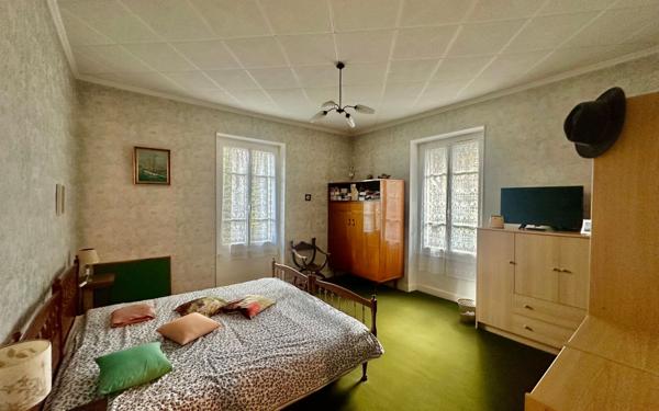 Maison à vendre    4 pièces •  Bron