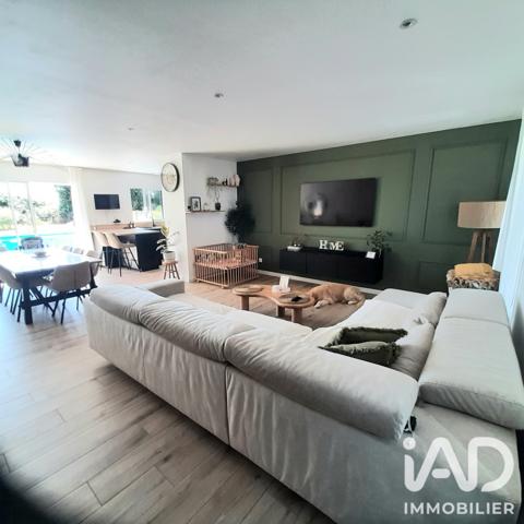 Maison à vendre 5 pièces 111 m² Carhaix-Plouguer