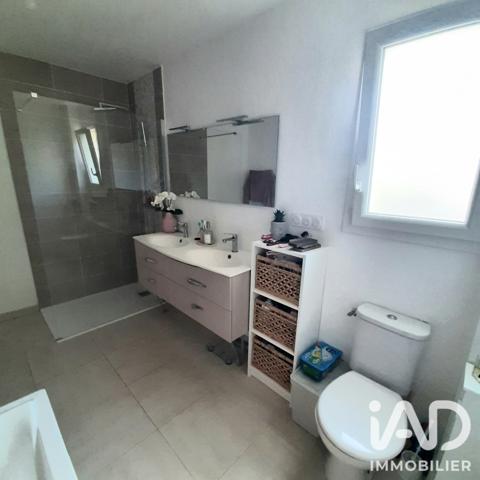 Maison à vendre 5 pièces 111 m² Carhaix-Plouguer