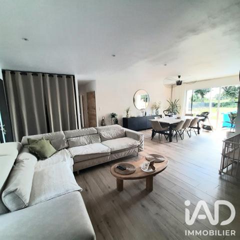 Maison à vendre 5 pièces 111 m² Carhaix-Plouguer