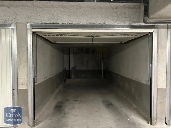 Parking à louer Cannes (06150)