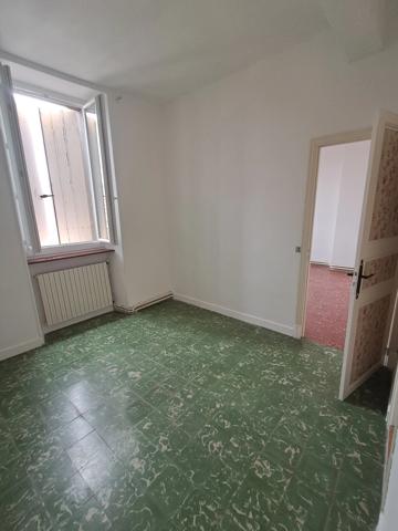 Charme, authenticité et 204 m² de potentiel à Pennautier !