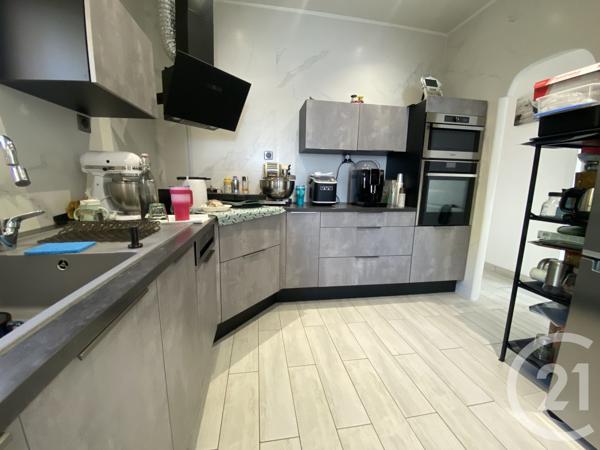 Maison à vendre  5 pièces - 114,53 m 2   MARSEILLE  - 13015