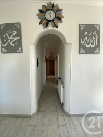 Maison à vendre  5 pièces - 114,53 m 2   MARSEILLE  - 13015