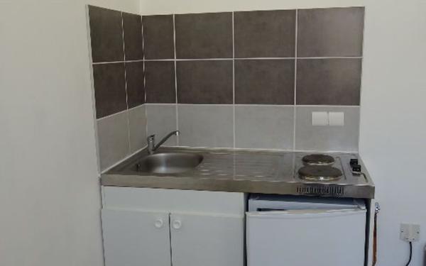 Appartement à louer    1 pièce •  Nîmes