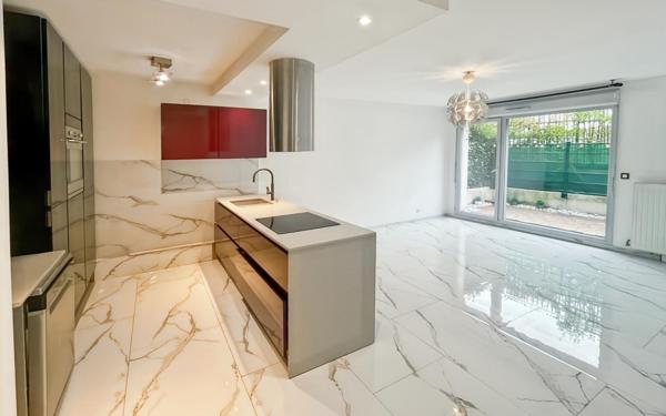 Appartement à vendre    3 pièces •  Athis-Mons