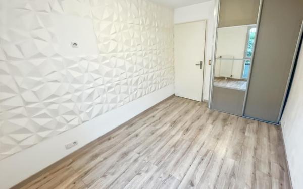 Appartement à vendre    3 pièces •  Athis-Mons