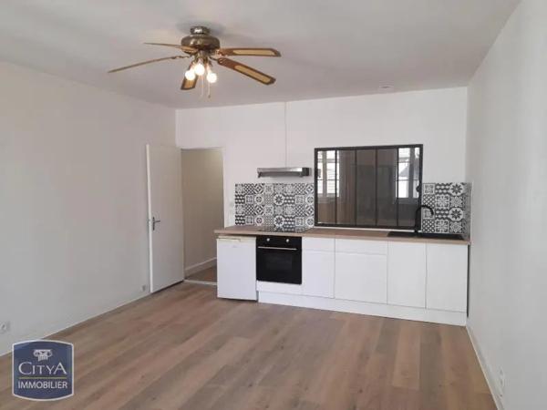 Appartement à louer 1 pièce 37.17m² Mâcon (71000)