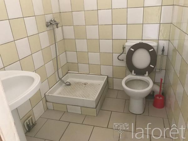 Achat immeuble Saint-Pierre - 13 pièce(s) - 255 000 €