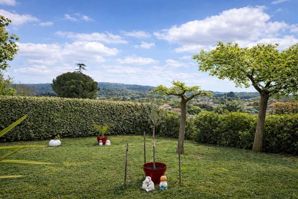 Villa plain-pied 5 pièces avec 4 chambres garage et terrain de 650 m² secteur résidentiel proche commodités
