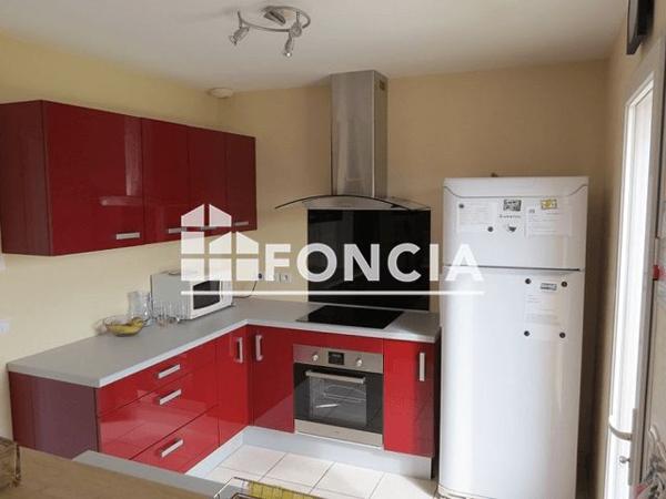 Location Maison 4 pièces 88 m² - 88 RUE SOUVENIR DES FUSILLERS Brie 16590