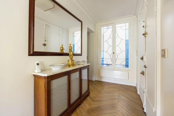 Appartement Paris 7 e - GROS CAILLOU / BOSQUET