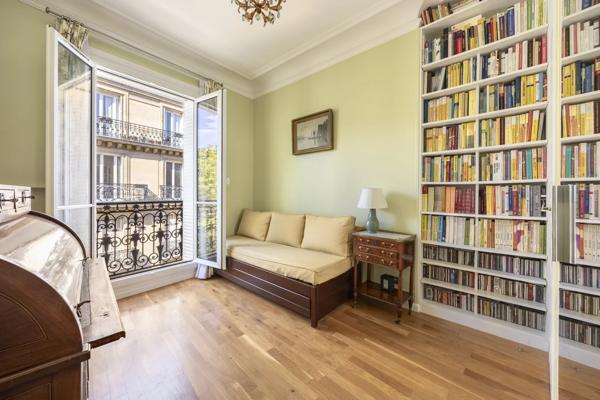 Appartement Paris 7 e - GROS CAILLOU / BOSQUET