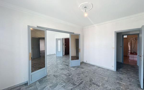 Appartement à vendre    3 pièces • 100,32 m2 Ajaccio