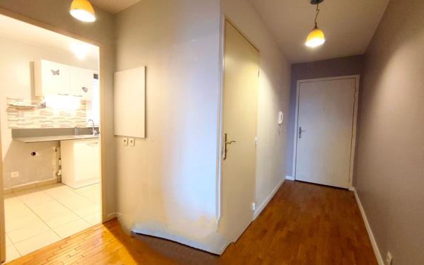 Appartement à vendre    3 pièces • 67,60 m2 Mantes-la-Jolie