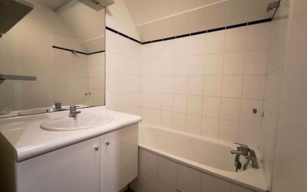 Appartement à vendre    3 pièces • 67,60 m2 Mantes-la-Jolie