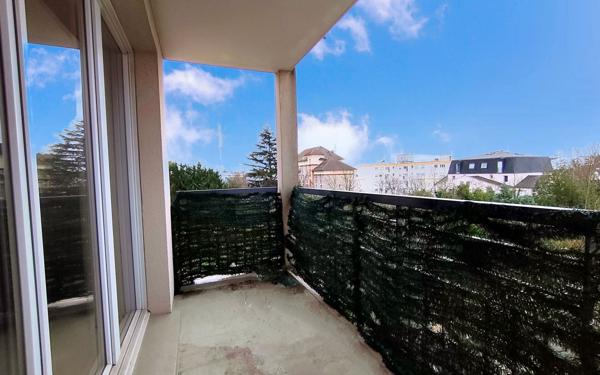 Appartement à vendre    3 pièces • 67,60 m2 Mantes-la-Jolie