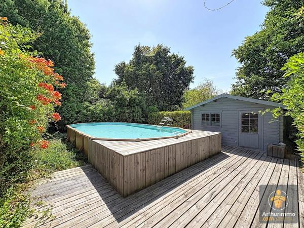 Vente                                                      Maison
                        
                     5 pièces                      121 m2                     à Aureilhan