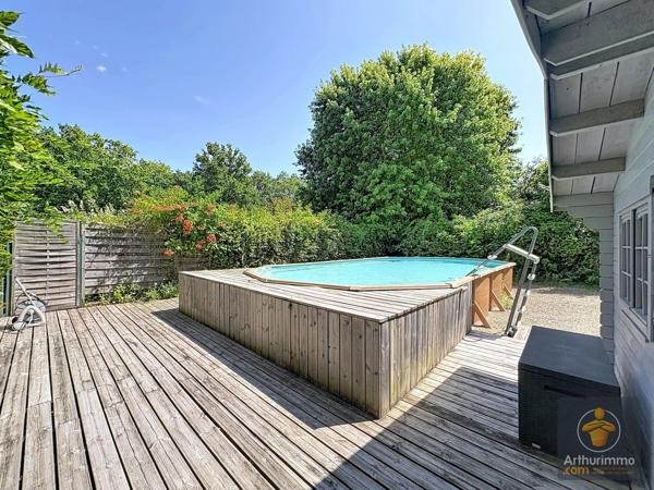 Vente                                                      Maison
                        
                     5 pièces                      121 m2                     à Aureilhan