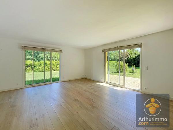 Vente                                                      Maison
                        
                     5 pièces                      121 m2                     à Aureilhan