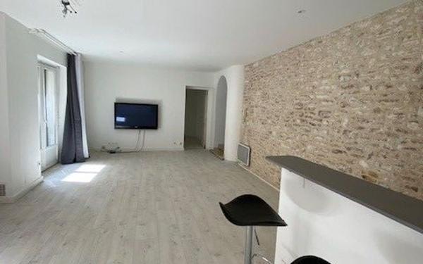 Appartement à vendre    3 pièces • 85 m2 Nîmes