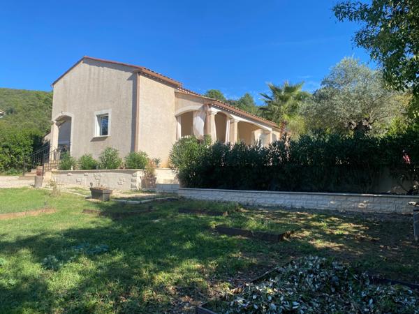 À vendre – Maison 5 pièces de plain-pied avec piscine – SAINT MARTIN DE VALGALGUES (30)