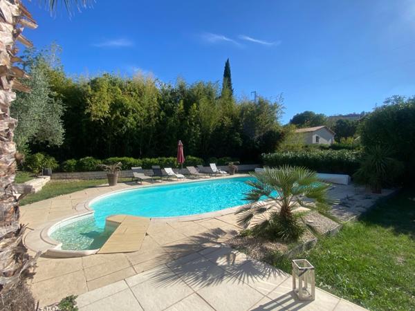 À vendre – Maison 5 pièces de plain-pied avec piscine – SAINT MARTIN DE VALGALGUES (30)