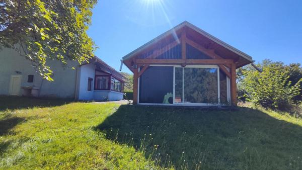 70290 Plancher Bas : Maison 4 pièces 122 m2 avec dépendances et garages