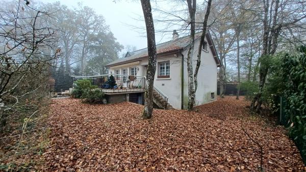 À vendre - Maison individuelle, 6 pièces située à Le Controis-en-Sologne (41700)